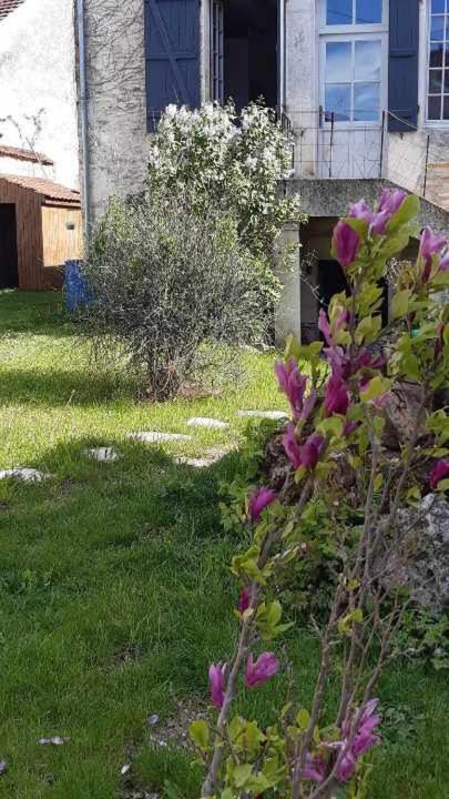 Gite Rue Pasteur Is-sur-Tille Exteriér fotografie